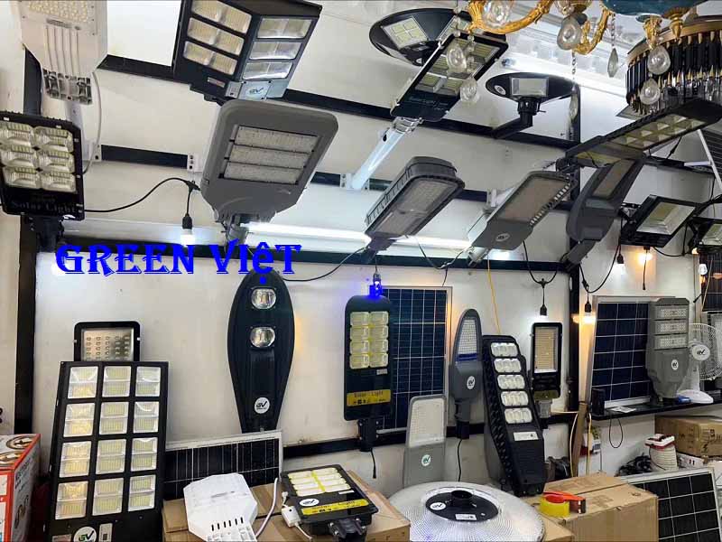 Đèn đường năng lượng mặt trời 1000W den-duong-nang-luong-mat-troi-1000w-sieu-sang-dcda-1000